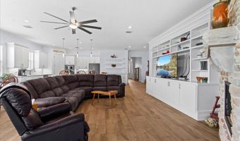 505 ADAMS VIEW Ln, Auburndale, FL 33823