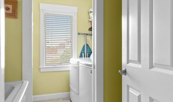 2 Beach Plum Lane U E, Bourne, MA 02532