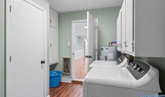 1117 Waylan Ave, Albertville, AL 35950