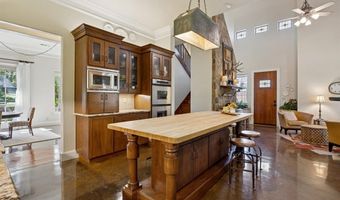 14820 Bellbrook Dr, Addison, TX 75254