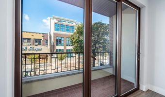 502 BROADWAY, Bayonne, NJ 07002