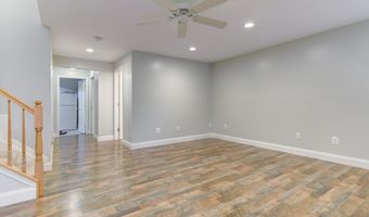20362 HARTWELL St, Ashburn, VA 20147