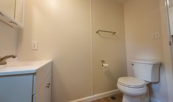6 Sherwood Ln, Merrimack, NH 03054