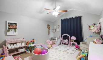 1204 Crestbrook Dr, Albertville, AL 35950