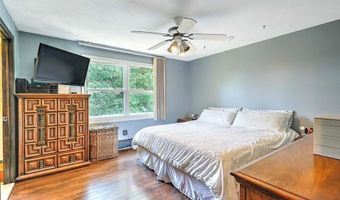 18 Sherri Dr, North Providence, RI 02911