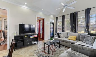 2013 Pointe Clear Dr, Biloxi, MS 39531