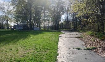 1214 Mayfield Dr, Alden, NY 14004