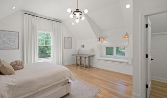 140 Meadowview Rd, Athens, GA 30606