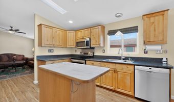 214 Sunrise Bluffs Dr, Belen, NM 87002