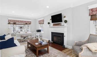 67 Harrison Ave, Newport, RI 02840