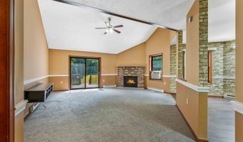 28 Penn Forest Trl, Albrightsville, PA 18210