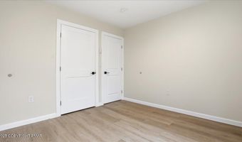 45 Tamarack Ter, Albrightsville, PA 18210