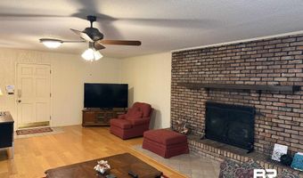 154 Perry Ln, Atmore, AL 36502