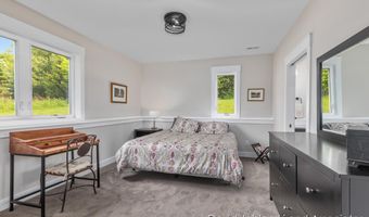 9410 Sanborn Ave SE, Alto, MI 49302