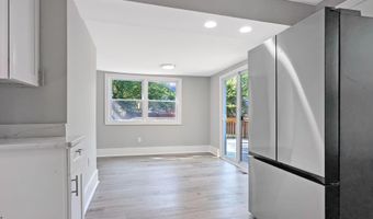 615 N Shore Rd, Absecon, NJ 08201