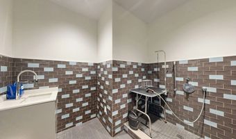 140 Shawmut Ave 2A, Boston, MA 02118