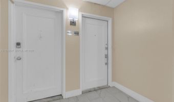 18011 Biscayne Blvd PH04, Aventura, FL 33160