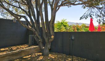 6044 Vista Campo Rd NE, Albuquerque, NM 87109