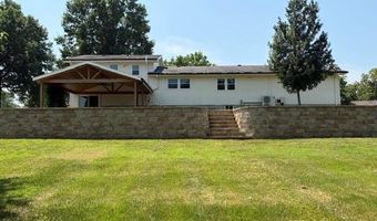 8381 Pratt Rd, Atchison, KS 66002