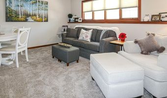 3 Linda Ln, Aberdeen, SD 57401