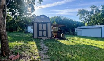 1421 Hendrix St, Altus, AR 72821