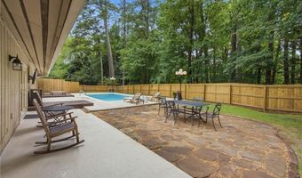 250 Rhine Dr, Alpharetta, GA 30022