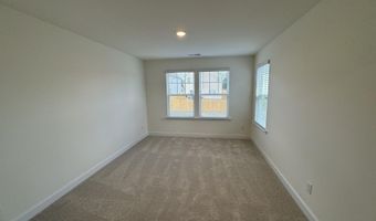 37 Bluebell St, Angier, NC 27501