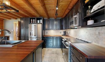 53 Hayden Rd, Augusta, ME 04330
