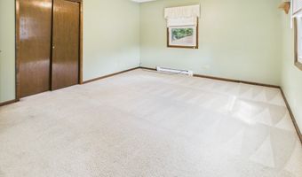 2111 Angie Ln, Anderson, IN 46017