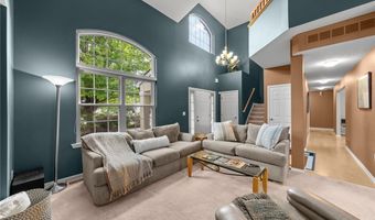 2668 WALTON Blvd, Twinsburg, OH 44087
