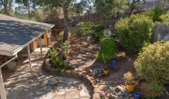 431 Live Oak Dr, Angels Camp, CA 95222