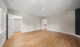 5104 SCARSDALE Rd, Bethesda, MD 20816