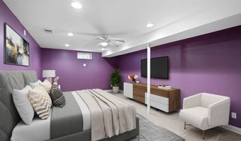 97 Ponds Edge Ct, Felton, DE 19943