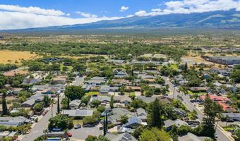 1669 Hoonanea St, Kihei, HI 96753