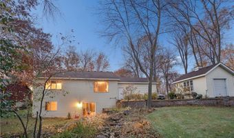 135 Hunters Path, Annandale, MN 55302
