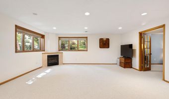 1300 26TH St SW, Austin, MN 55912