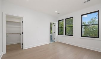 4411 ILLINOIS Ave NW, Washington, DC 20011