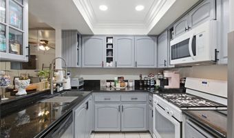 2637 W Cameron Ct 118, Anaheim, CA 92801