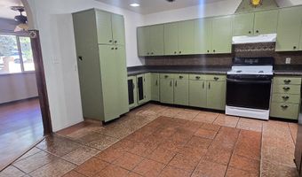 1008 CHAPARRAL St, Bloomfield, NM 87413
