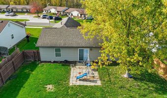 111 Autumn Hills Dr, Avilla, IN 46710