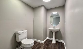 4 Green St, Athens, TN 37303