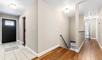 1014 Bedford Ln, Ballwin, MO 63011