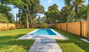 397 PLAZA, Atlantic Beach, FL 32233