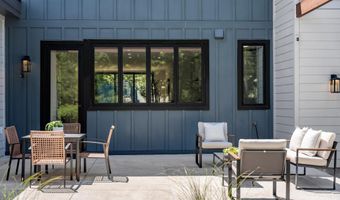 3112 N ROSSER St, Alexandria, VA 22311