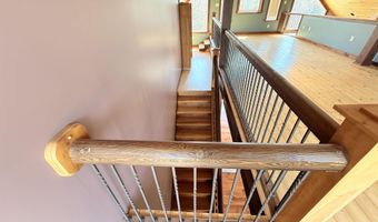 53 Hidden Dr, Alburgh, VT 05440