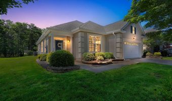 14 Hot Springs Ter, Barnegat, NJ 08005