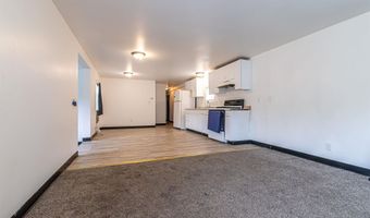 5 Lane Dr, Allenstown, NH 03275