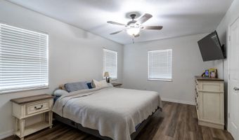 14215 NW 142ND Pl, Alachua, FL 32615