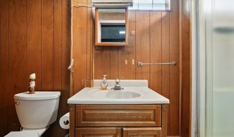 1624 Krumroy Rd, Akron, OH 44306