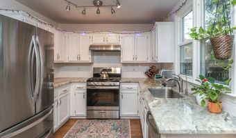 9900 BARSTON Ct, Alpharetta, GA 30022